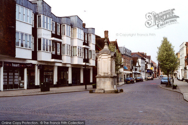 Photo of Petersfield, High Street 2004