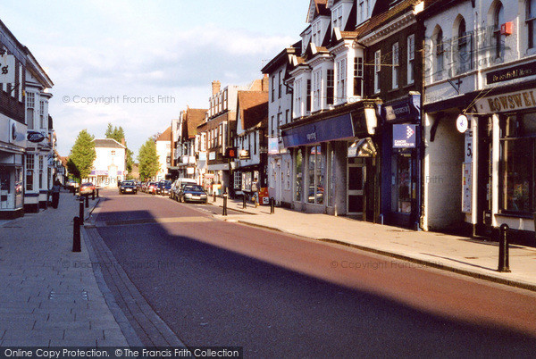 Photo of Petersfield, High Street 2004