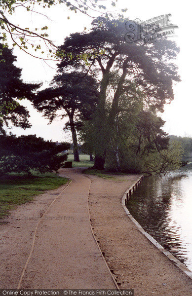 Photo of Petersfield, The Heath Pond 2004