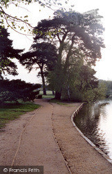 The Heath Pond 2004, Petersfield