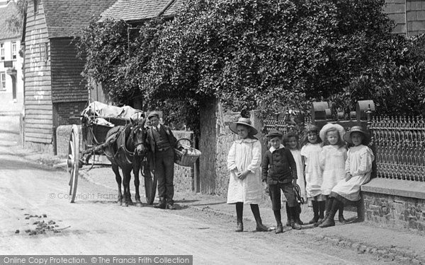 Photo of Petworth, Angel Street 1908