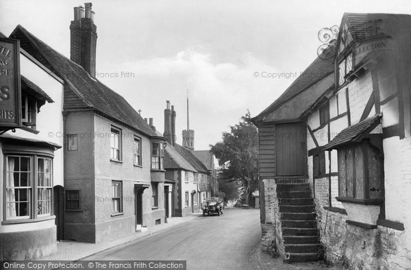 Photo of Petworth, Angel Street 1928