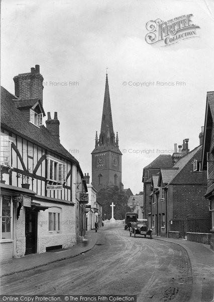 Photo of Petworth, East Street And St Mary's Church 1921