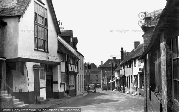 Photo of Petworth, High Street c.1950