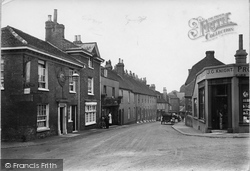 New Street 1921, Petworth