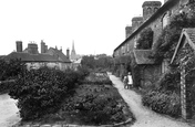 Percy Terrace 1912, Petworth