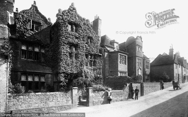 Photo of Petworth, Somerset Hospital 1898