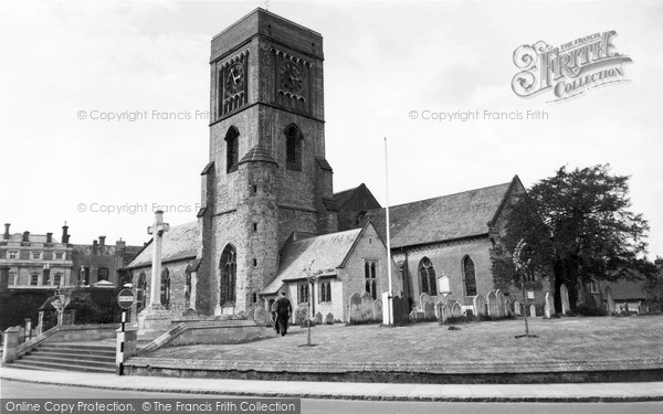 Photo of Petworth, St Mary's Church c.1960
