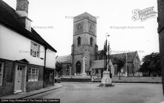 Photo of Petworth, St Mary's Church c.1965