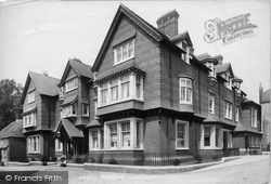 Petworth, Swan Hotel 1900