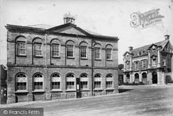 Town Hall And Bank 1906, Petworth