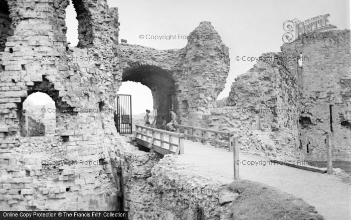 Photo of Pevensey, Castle c.1937