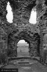 Castle c.1955, Pevensey