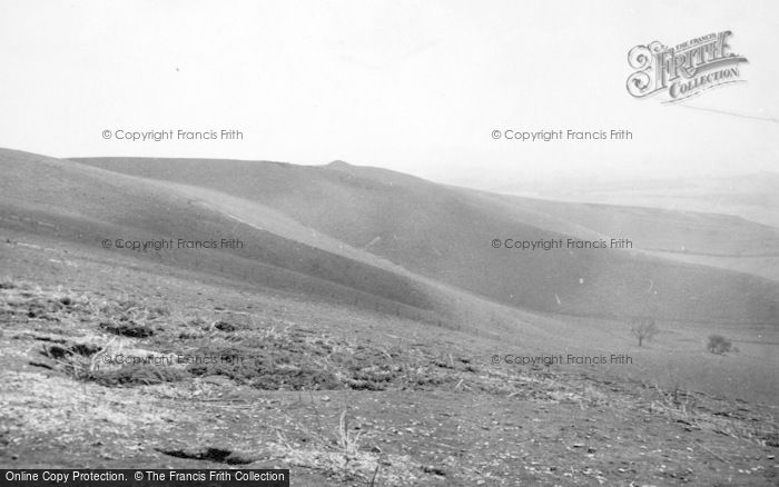 Photo of Pewsey, Adam's Grave, Walkers Hill 1950