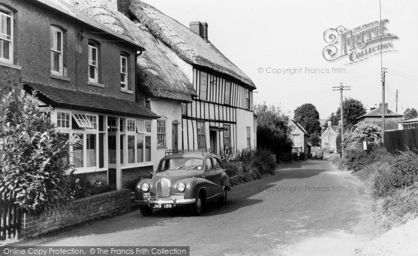 Photo of Pewsey, Ball Road c.1960