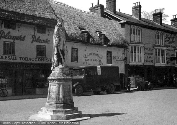Photo of Pewsey, King Alfred Statue And Market Place c.1950
