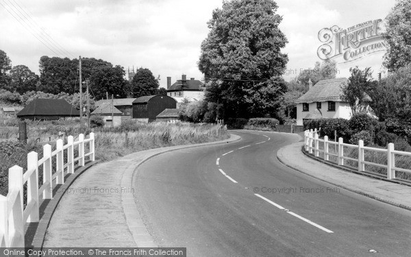 Photo of Pewsey, Swan Road c.1960