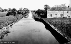 The Canal c.1965, Pewsey