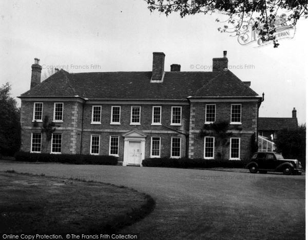 Photo of Pewsey, The Council Offices c.1955
