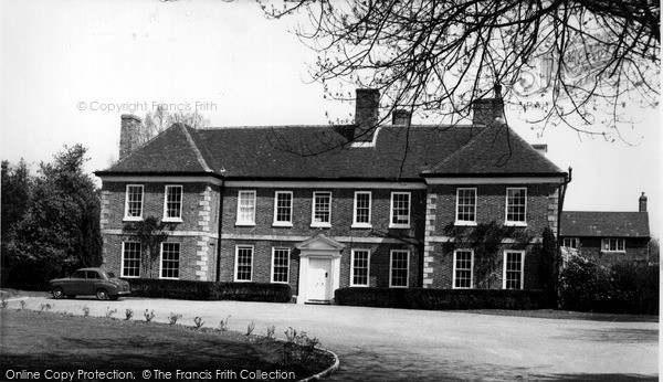 Photo of Pewsey, The Council Offices c.1955