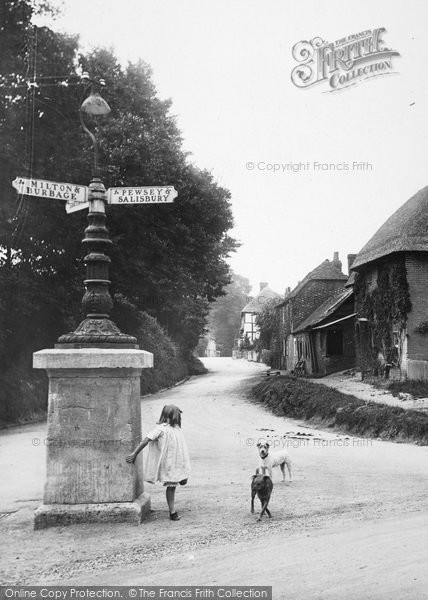 Photo of Pewsey, The Signpost, Ball Road 1929