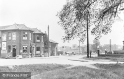 The Village c.1950, Phoenix Green