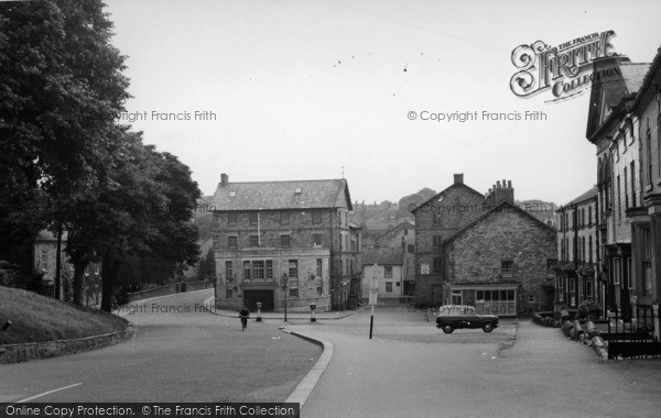 Photo of Pickering, Memorial Hall And Potter Hill c.1960