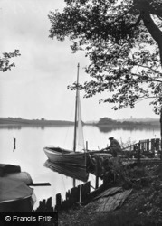 Lake, A Pretty Corner c.1935, Pickmere