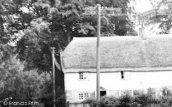 Hodgecliff Cottage c.1960, Piddletrenthide