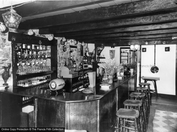 Photo of Pillaton, The Ale Room, The Weary Friar c.1955