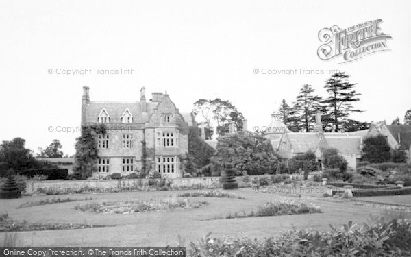 Photo of Pilton, Burford House c.1960