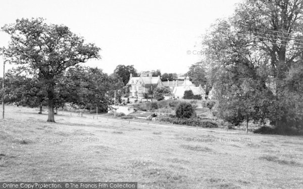 Photo of Pilton, Burford House c.1960