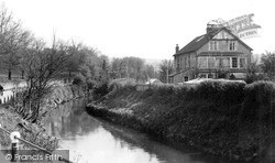 River Banks c.1940, Pilton