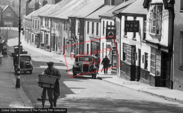 Photo of Pilton, The New Inn c.1940