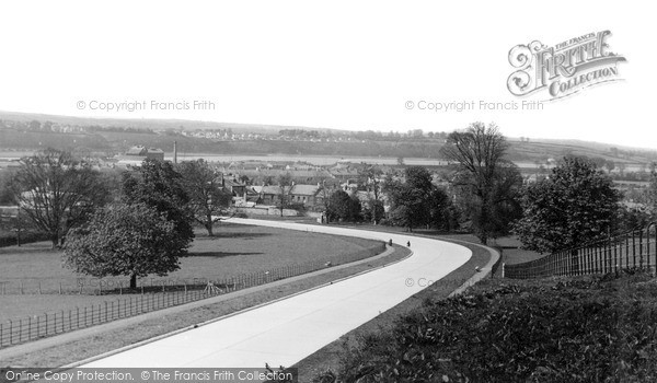 Photo of Pilton, The New Road c.1940