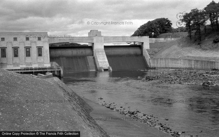Photo of Pitlochry, Dam 1961