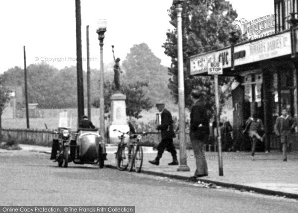 Photo of Pitsea, London Road c.1955