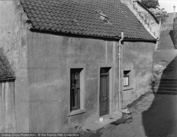 Photo of Pittenweem, 10 Cove Wynd 1953