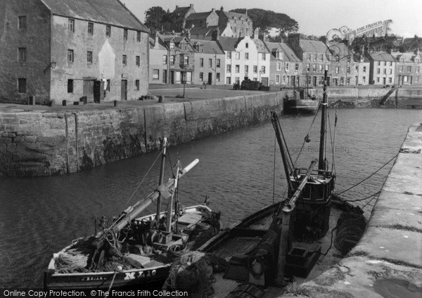 Photo of Pittenweem, The Harbour 1953