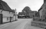 The Sun Inn c.1955, Plaistow