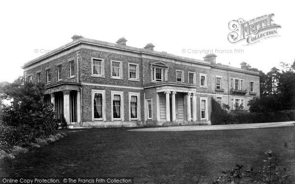 Photo of Plaxtol, Hamptons House 1901