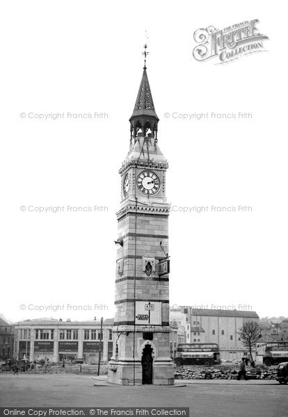Photo of Plymouth, Derrys Clock c.1950