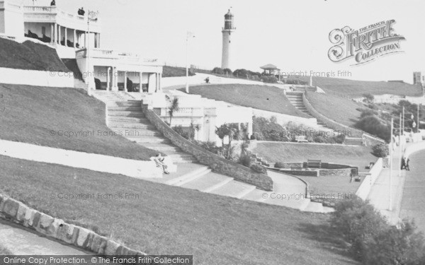 Photo of Plymouth, Smeaton's Lighthouse, The Hoe c.1955