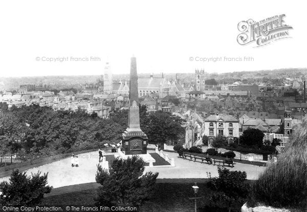 Photo of Plymouth, South African Monument And Guildhall 1904