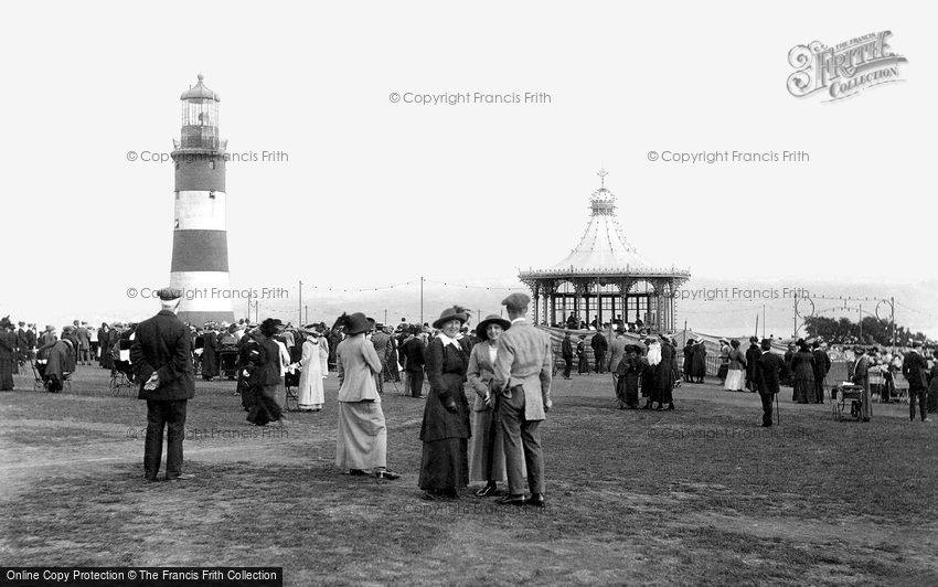 Plymouth, the Hoe and Smeaton's Tower 1913