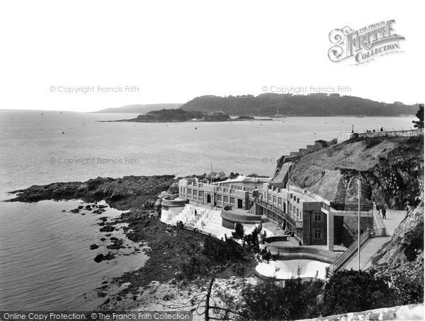 Photo of Plymouth, Tinside Bathing Houses 1930