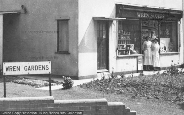 Photo of Plympton, Wren's Stores, Shop Staff c.1960