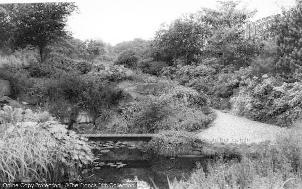 Photo of Pocklington, Burnby Hall Gardens c.1960
