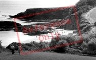Walking To Gribben Head c.1960, Polkerris