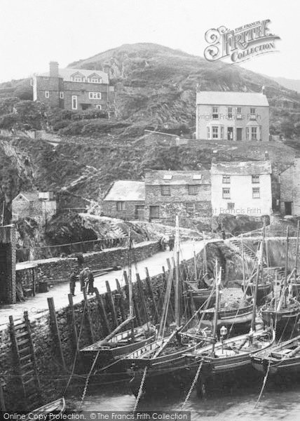 Photo of Polperro, Chapel Hill1924